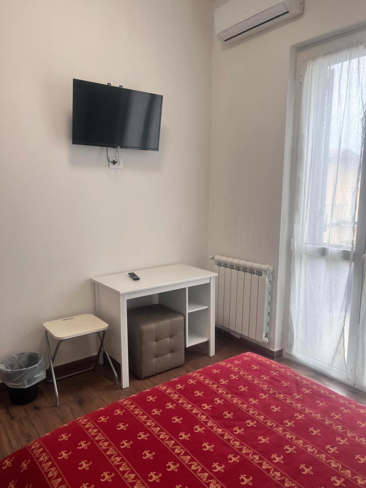 Alo Alo Albergo Casteggio Exteriér fotografie